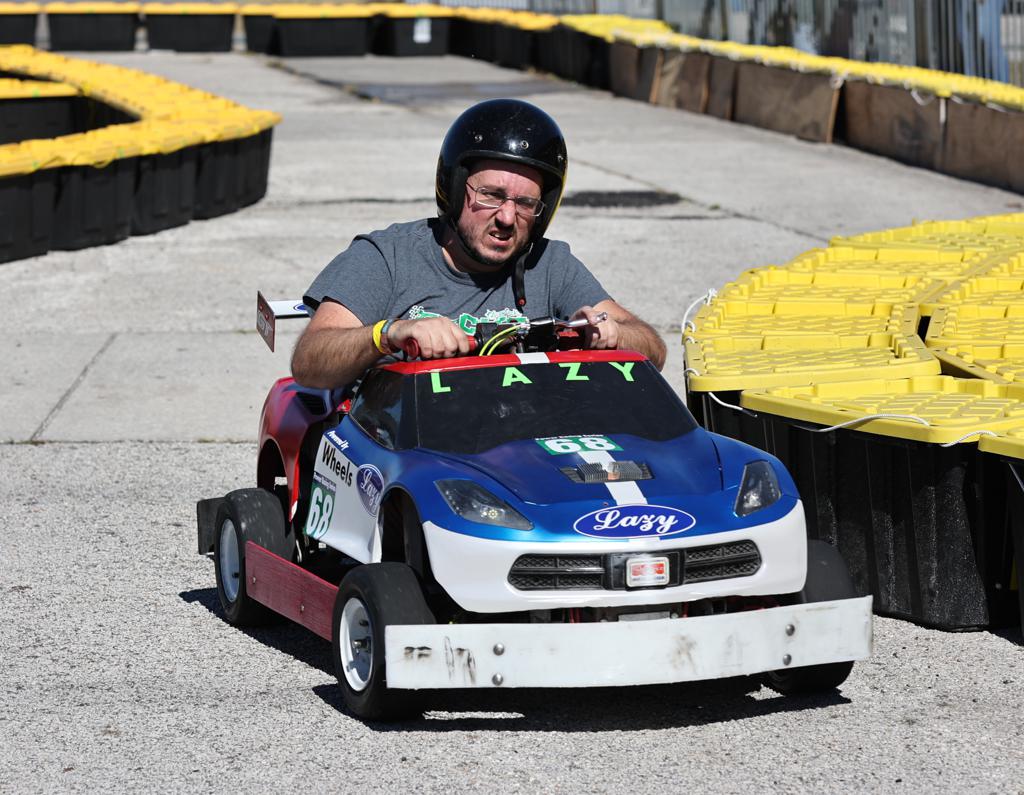 Lazy GT - Power Racing Series - exhibit image 2