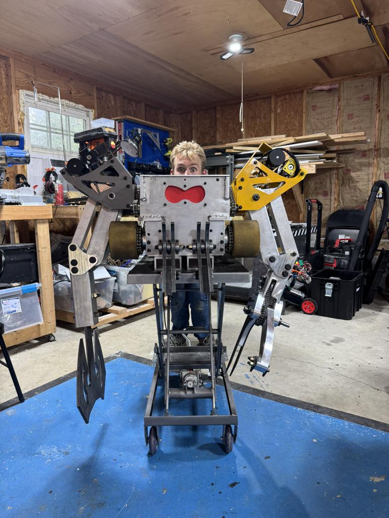 Armageddon - The Next Gen of Robot Combat - exhibit image 5