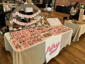 folksy love
