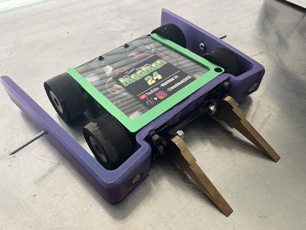 ERROR 404 - exhibit image 2